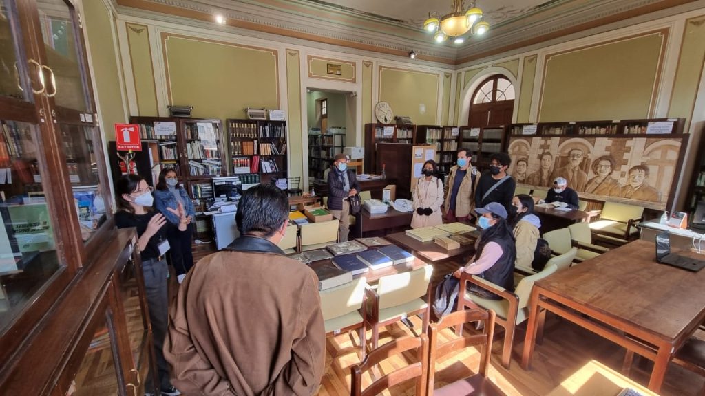 Grata visita de alumnos de la Carrera de Antropología y Arqueología de la UMSA al ALP